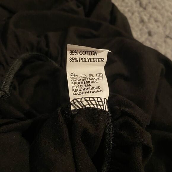 Angashion Black Jumpsuit Size Med NWT - Picture 3 of 10